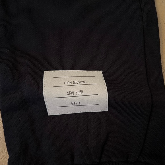 Thom Browne Engineered 4-Bar Jersey Sweatpant - Picture 2 of 4